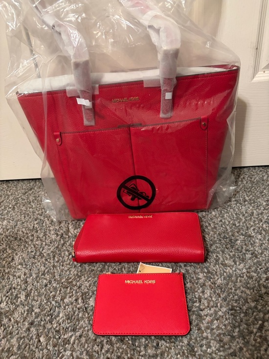 Michael Kors Handbags - Michael Kors Red Pebbled Leather Tote Set with Wallet & Card Case
